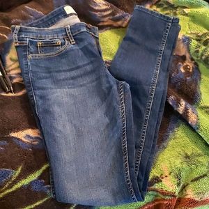 Hollister Super Skinny Jeans